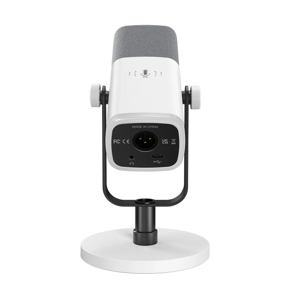 FIFINE AmpliGame AM8 USB/XLR Dynamic Microphone with RGB|ميكروفون FIFINE AmpliGame AM8 الديناميكي USB/XLR مع إضاءة RGB