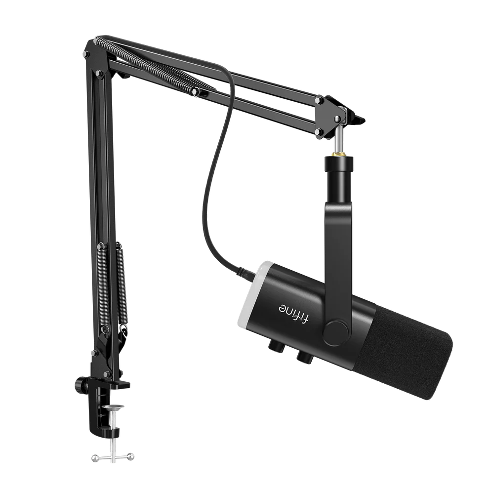 FIFINE AmpliGame AM8T USB/XLR Dynamic Microphone Kit with Boom Arm Stand | طقم ميكروفون ديناميكي FIFINE AmpliGame AM8T USB/XLR مع حامل ذراع قابل للطي